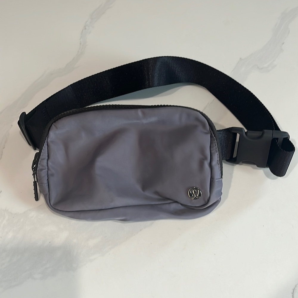 Lululemon Fanny pack